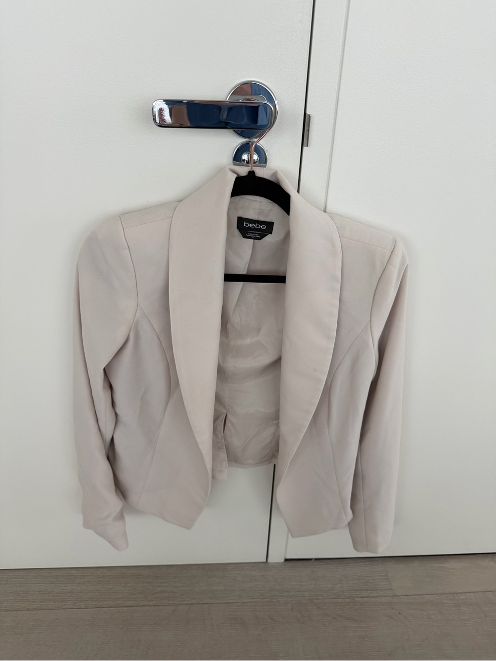 bebe Cream Open-Front Tailored Blazer